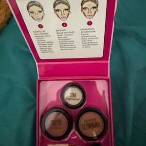Bronzer and Contour Set with Highlighter